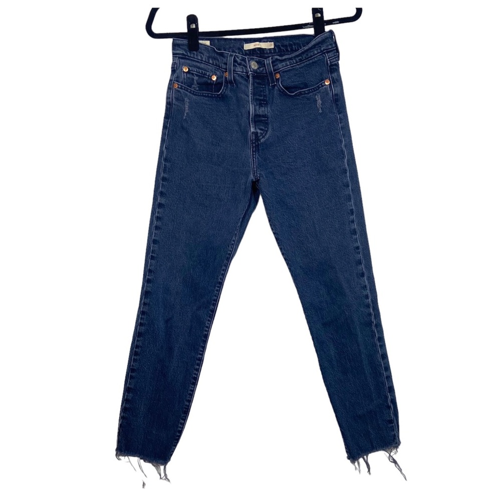 Levi's Premium Jeans Wedgie Button Fly Raw Hem